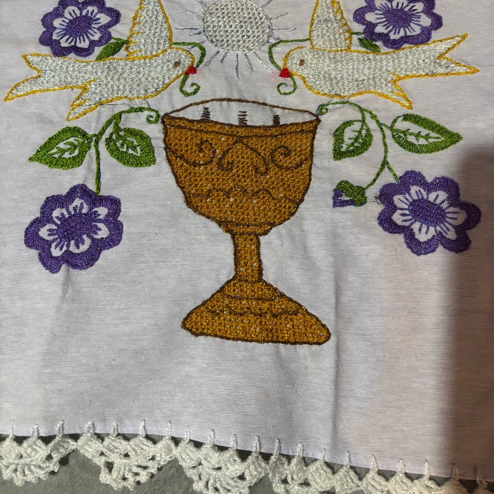 Embroidered Chalice and Doves Cloth
